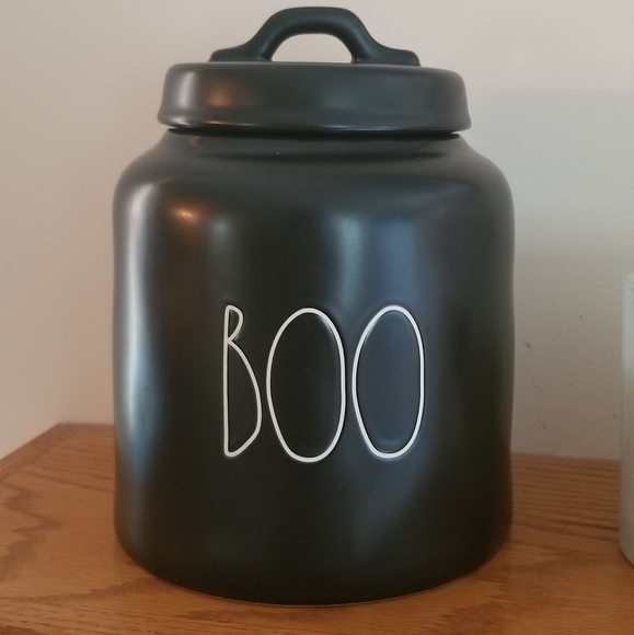 Rae Dunn HTF "Boo" Large Chubby Black Halloween Ceramic Canister - Picture 2 of 5